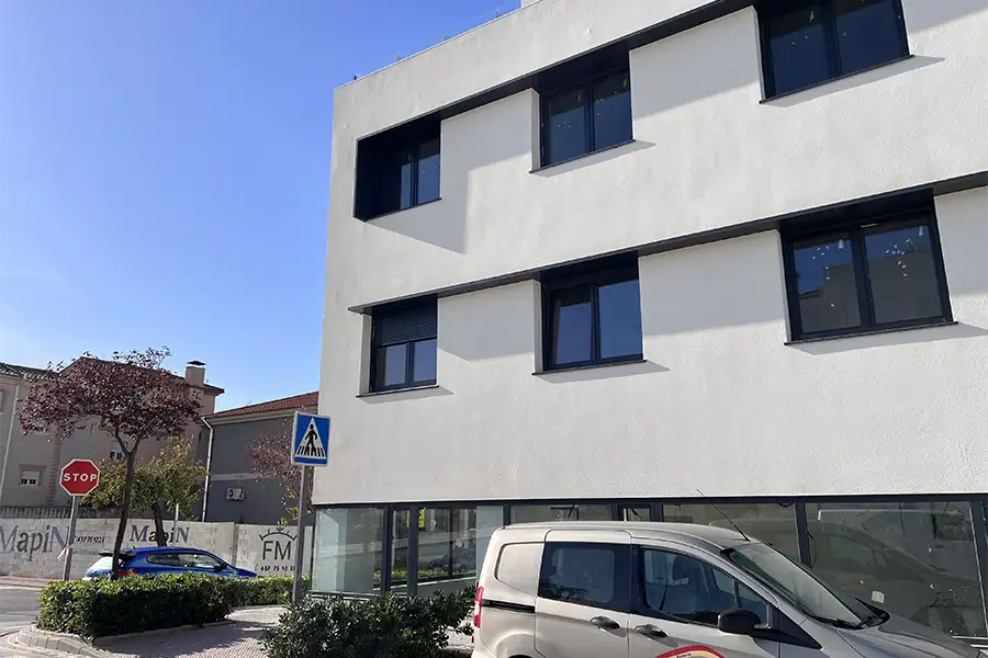 JARQUIL – CONSTRUCCION Y REHABILITACIÓN